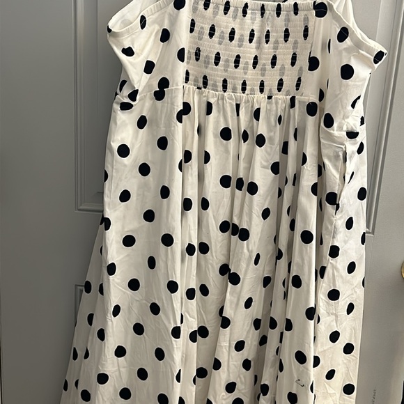 Plus size woman’s Torrid sundress. Size 5X - Picture 4 of 6